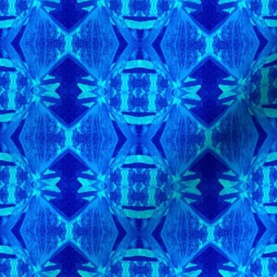 WDSR3 - Wood Sorrel Abstraction in Aqua and Blue - 4 inch repeat