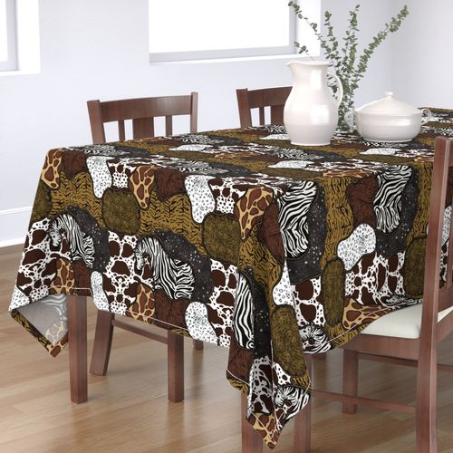 HOME_GOOD_RECTANGULAR_TABLE_CLOTH