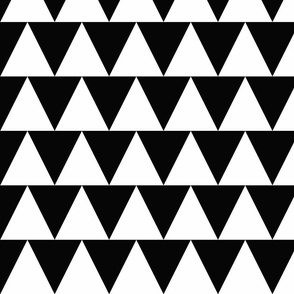 Triangles - black and white (large)