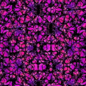 Cracked Fractal - Pink & Purple