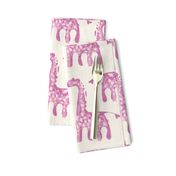 Giraffe_Pink Marshmallow