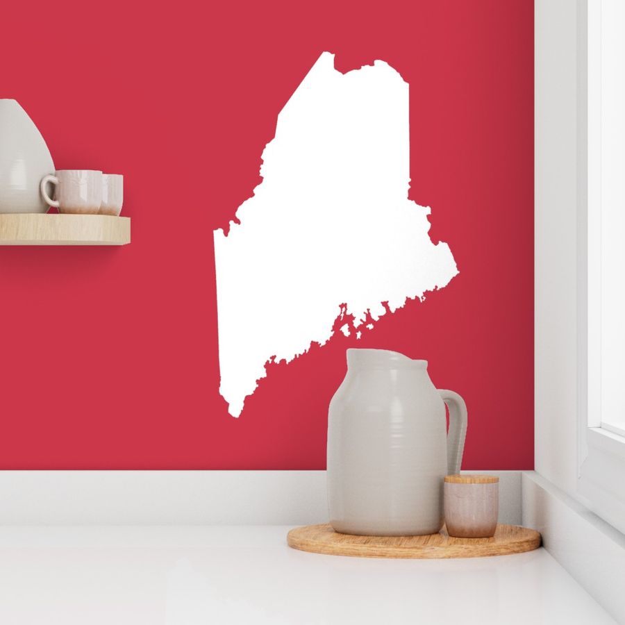 Maine silhouette - 18" white on red