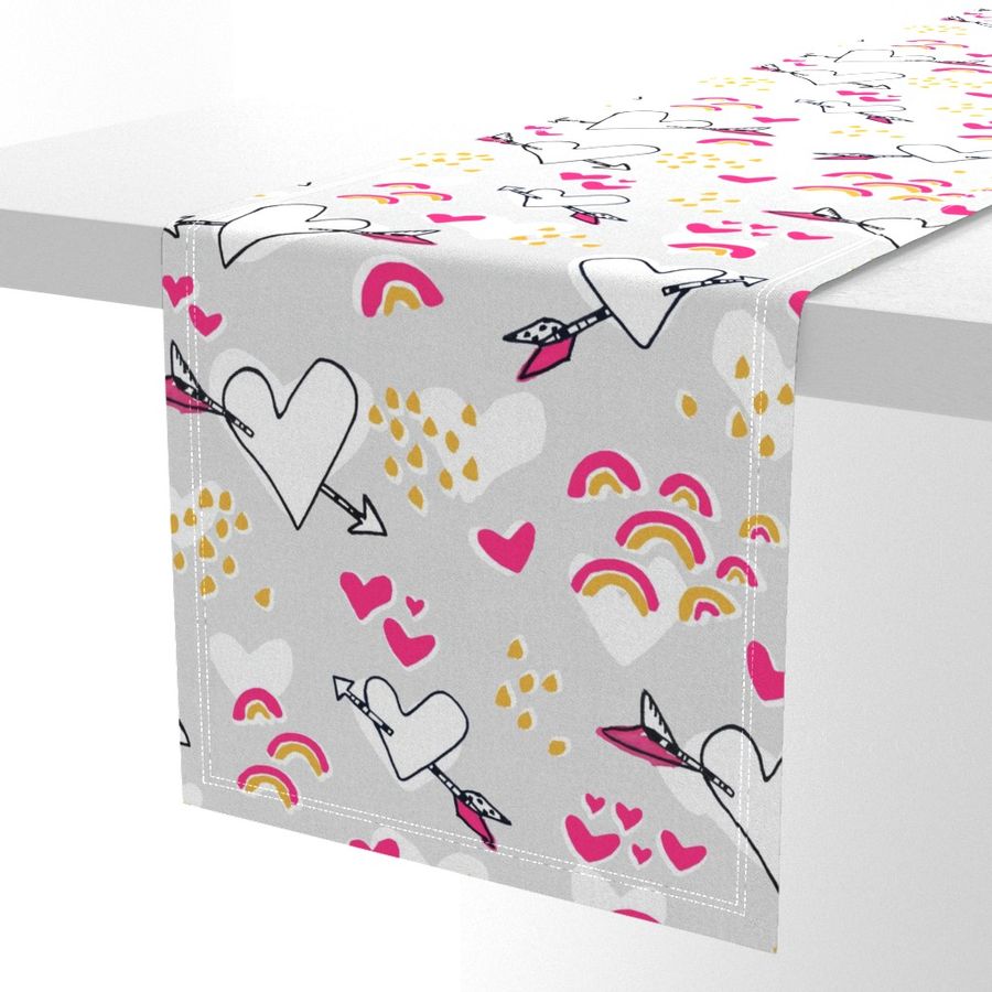 HOME_GOOD_TABLE_RUNNER