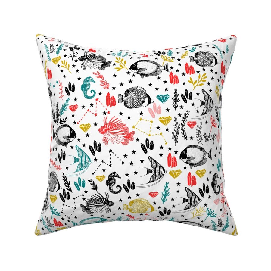 HOME_GOOD_SQUARE_THROW_PILLOW