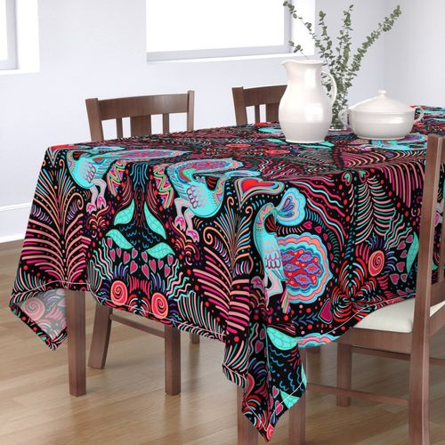 HOME_GOOD_RECTANGULAR_TABLE_CLOTH