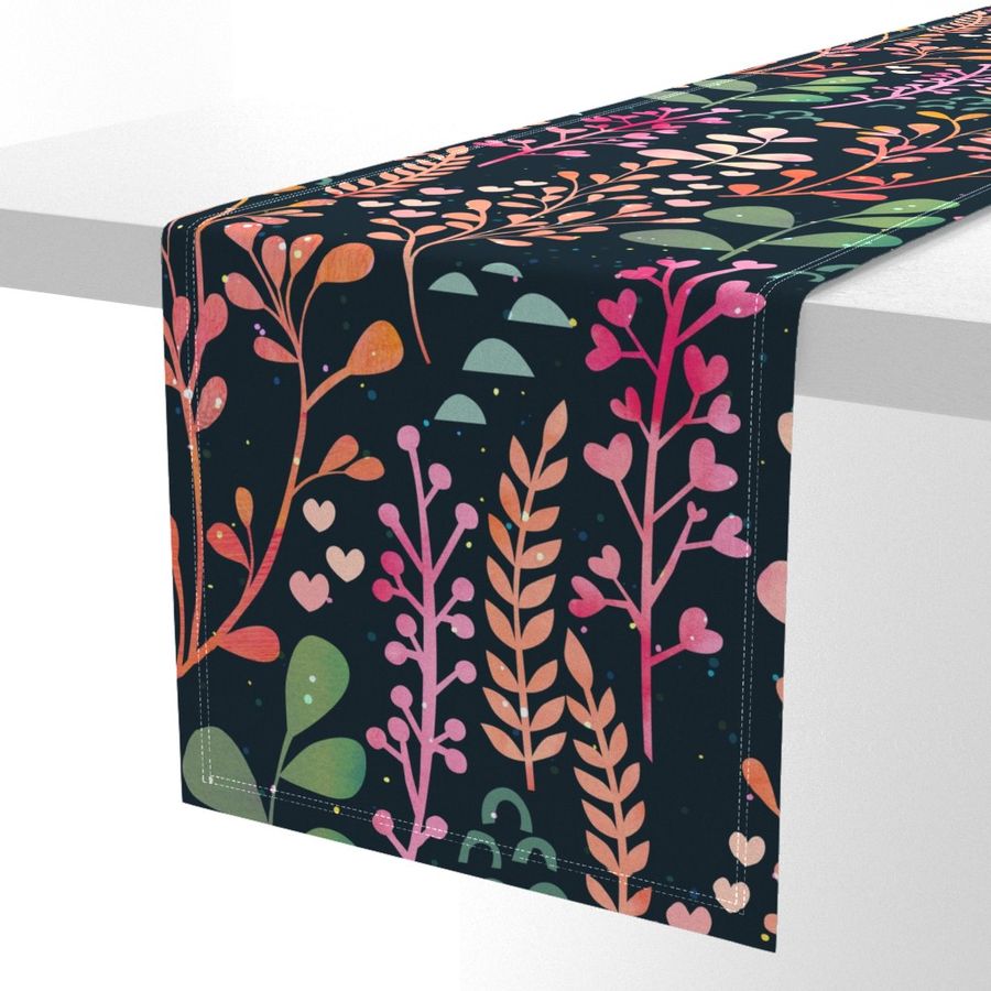 HOME_GOOD_TABLE_RUNNER