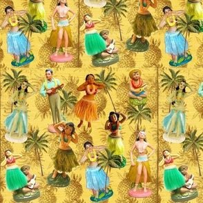 Hula Statues on Pineapple Squares
