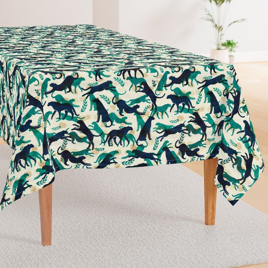 HOME_GOOD_RECTANGULAR_TABLE_CLOTH