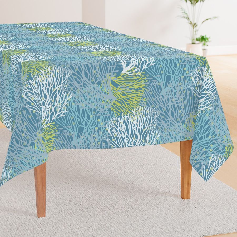 HOME_GOOD_RECTANGULAR_TABLE_CLOTH