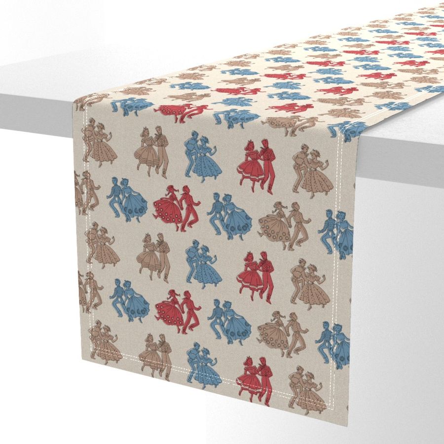 HOME_GOOD_TABLE_RUNNER