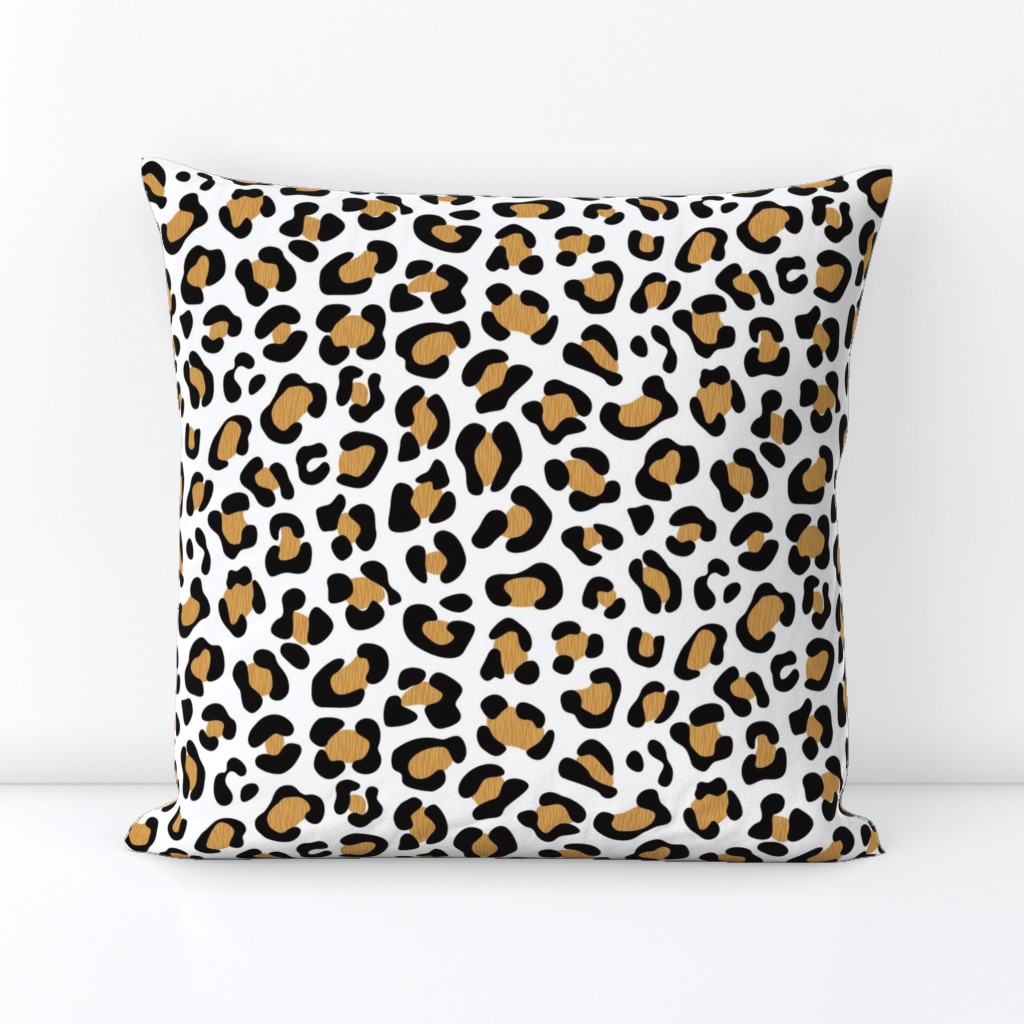 Leopard Print_Bg White