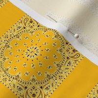 h044s100v100-Bandanna-Paisley Round-Amber