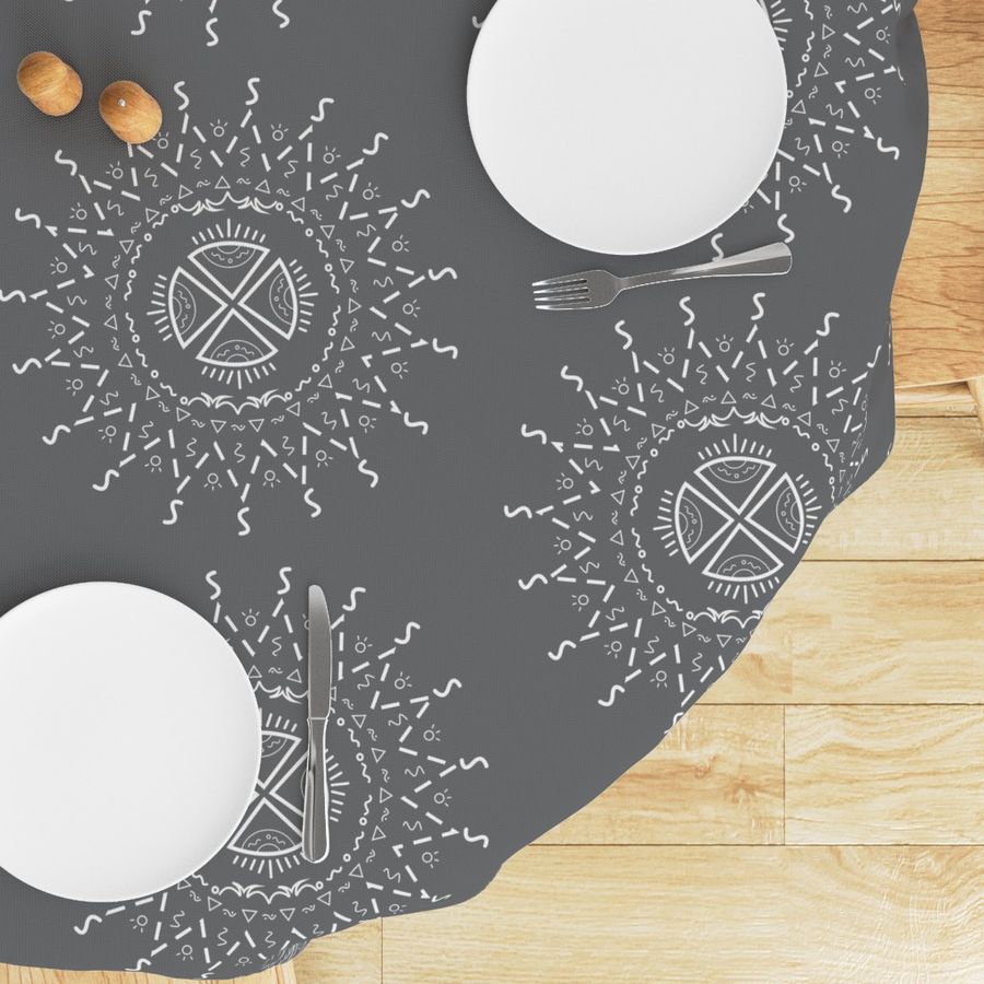 HOME_GOOD_ROUND_TABLE_CLOTH