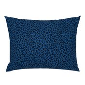 ★ LEOPARD PRINT in CLASSIC BLUE ★ Small Scale / Collection : Leopard spots – Punk Rock Animal Print