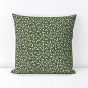 tea leaves toss - white on dark green