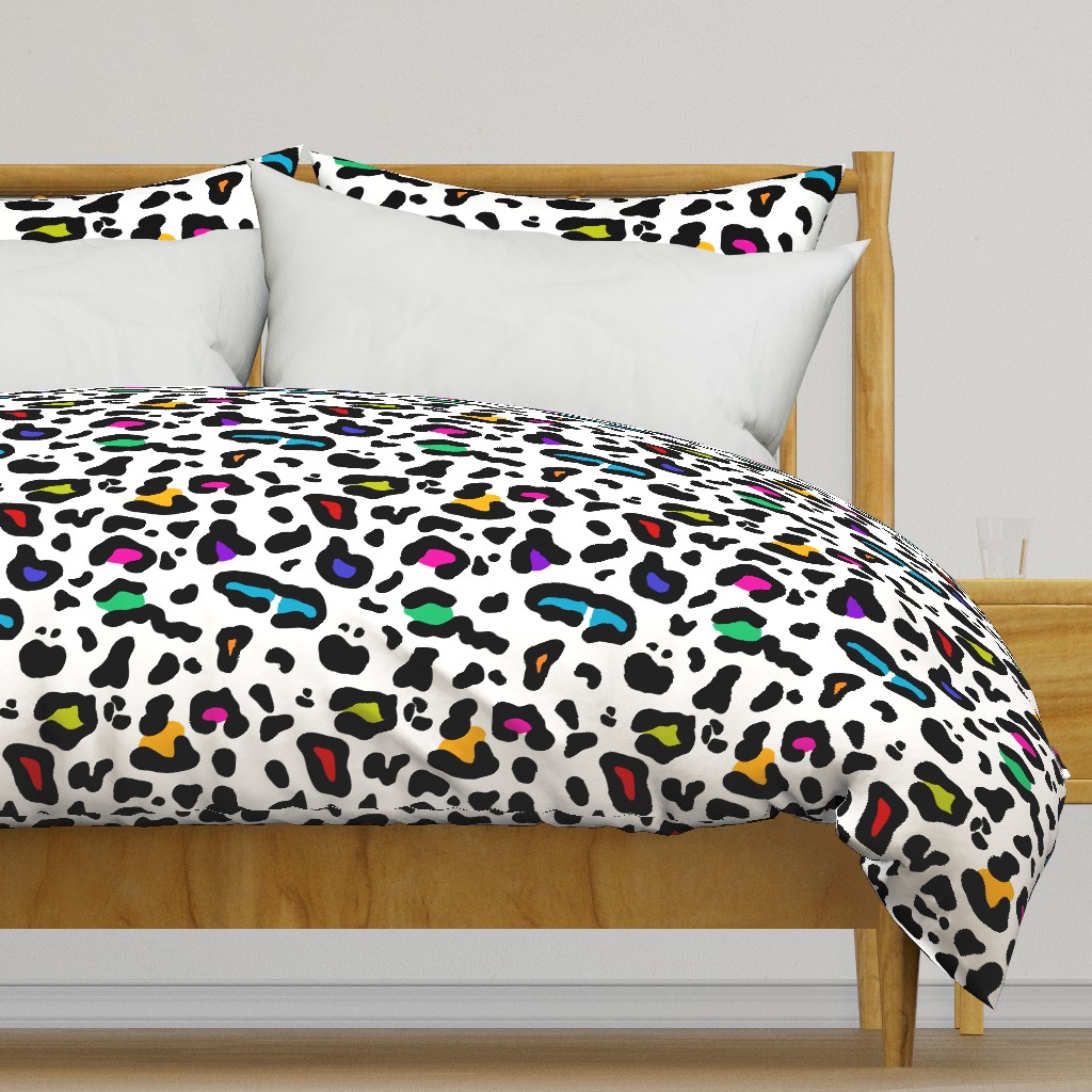 Rainbow Leopard - Large Scale