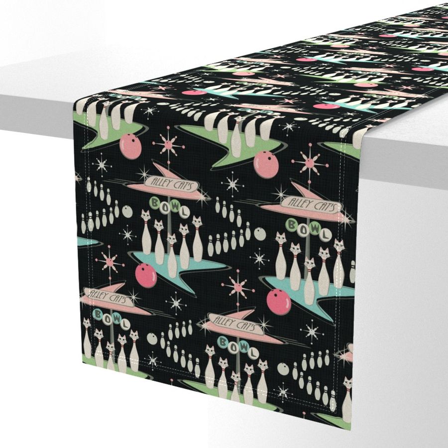 HOME_GOOD_TABLE_RUNNER