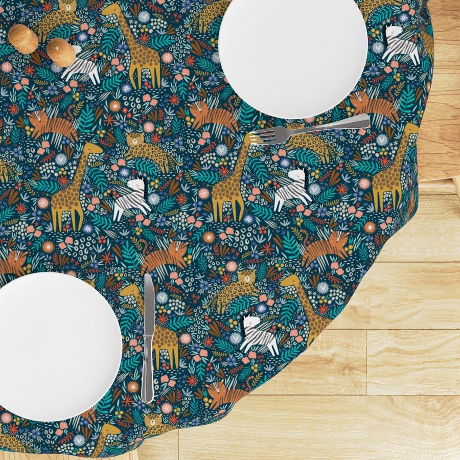 HOME_GOOD_ROUND_TABLE_CLOTH