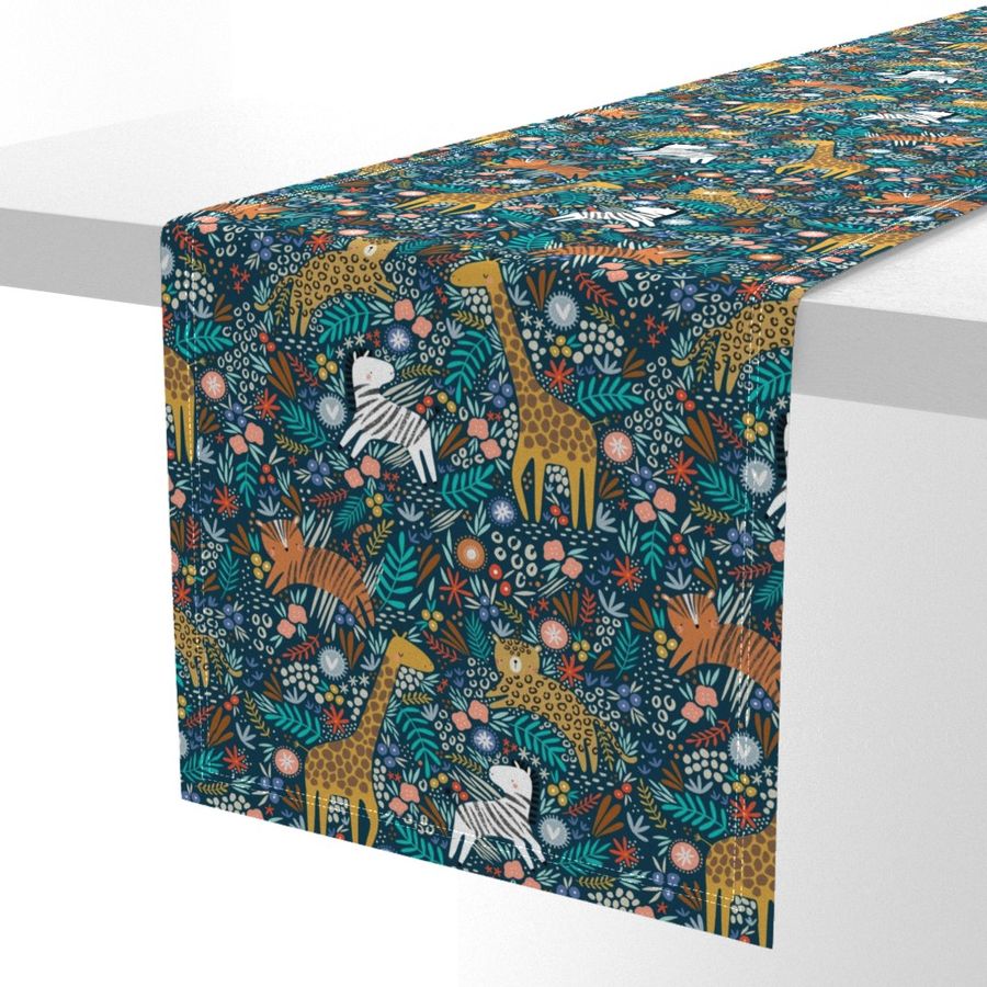 HOME_GOOD_TABLE_RUNNER