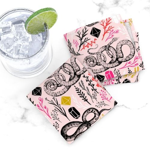 HOME_GOOD_COCKTAIL_NAPKIN