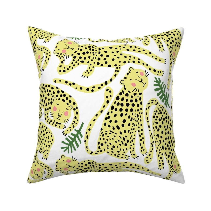 HOME_GOOD_SQUARE_THROW_PILLOW