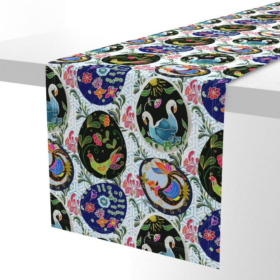 HOME_GOOD_TABLE_RUNNER