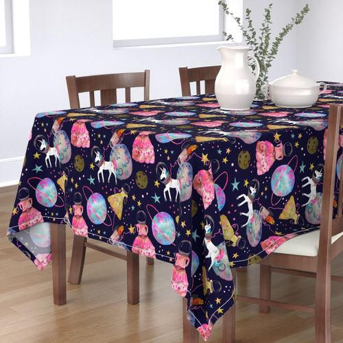 HOME_GOOD_RECTANGULAR_TABLE_CLOTH