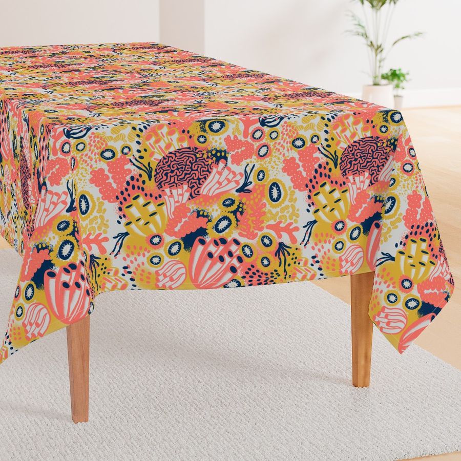 HOME_GOOD_RECTANGULAR_TABLE_CLOTH