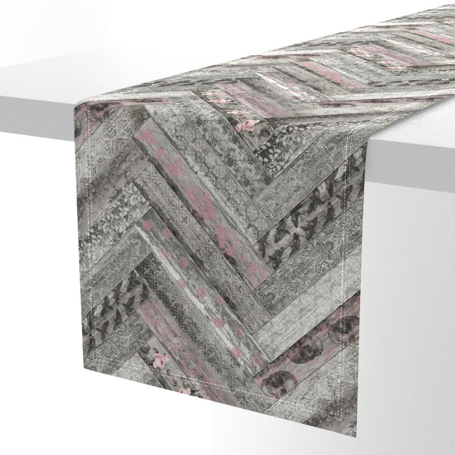 HOME_GOOD_TABLE_RUNNER