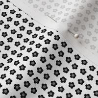 Dotty Blooms Greyscale 1:6