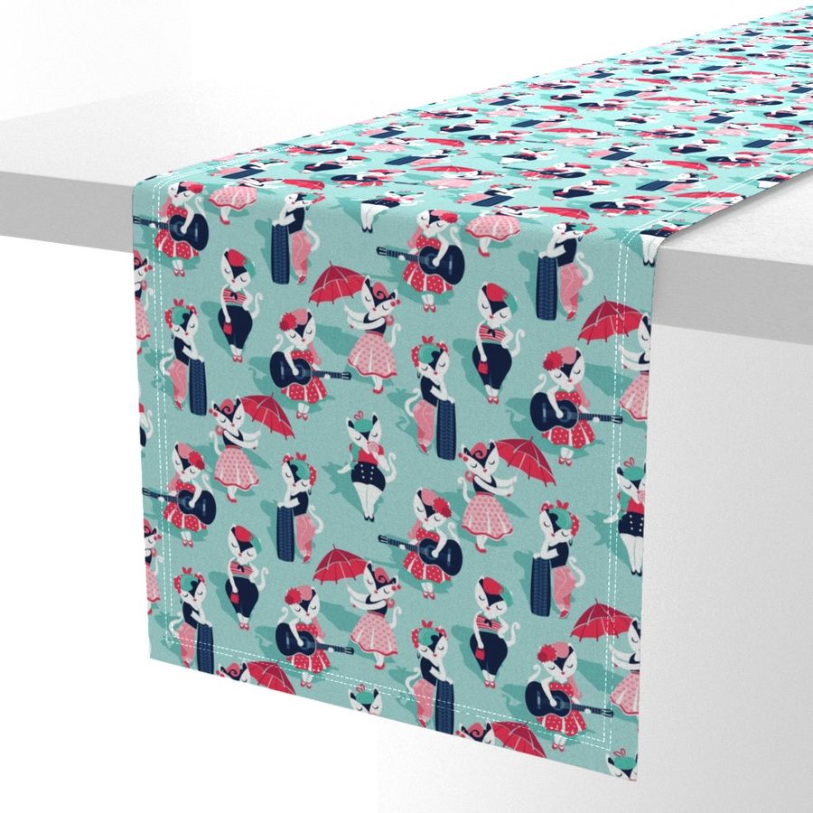 HOME_GOOD_TABLE_RUNNER