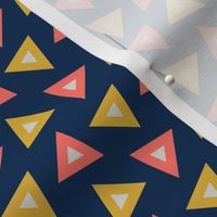 08419324 : triangle 4g : spoonflower0482