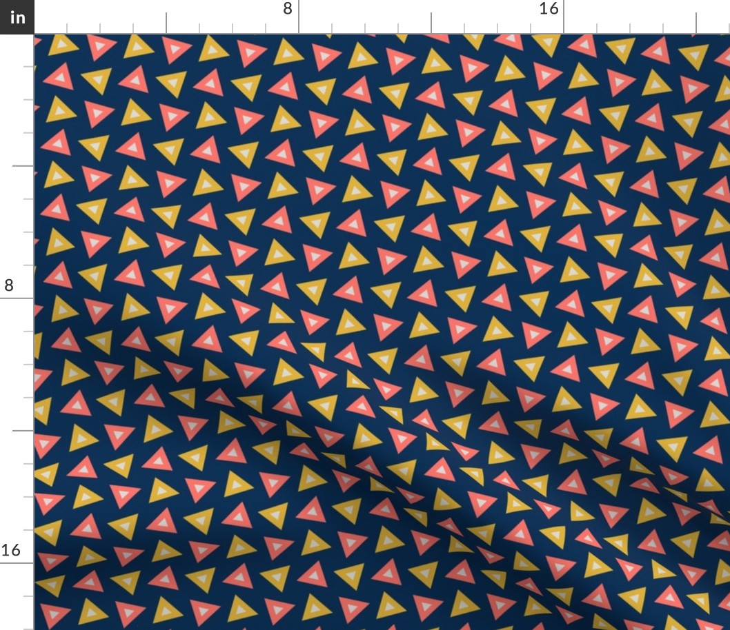 08419324 : triangle 4g : spoonflower0482