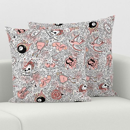 HOME_GOOD_SQUARE_THROW_PILLOW