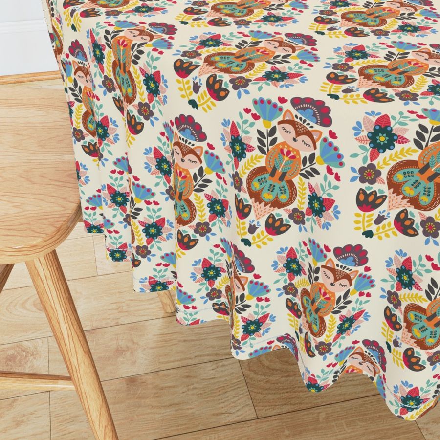 HOME_GOOD_ROUND_TABLE_CLOTH