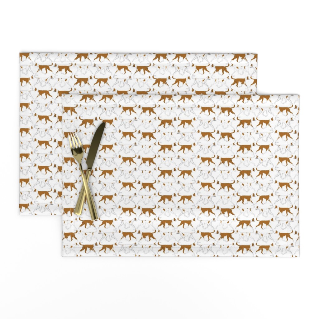 Small Trotting Ibizan hound border - white