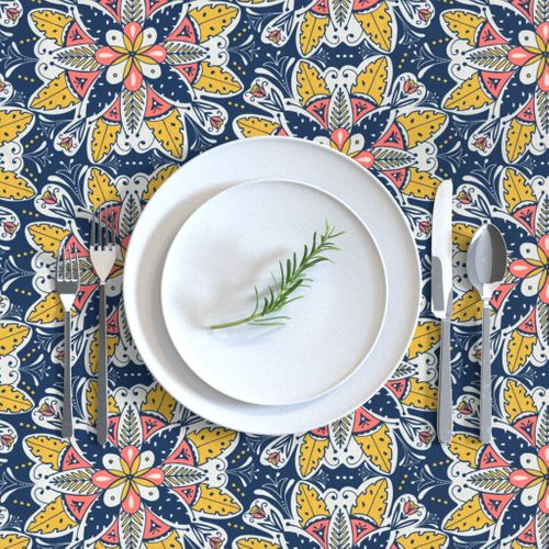 HOME_GOOD_RECTANGULAR_TABLE_CLOTH