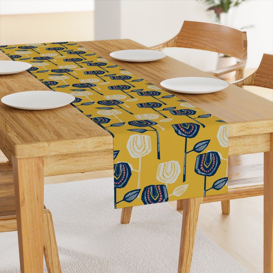 HOME_GOOD_TABLE_RUNNER