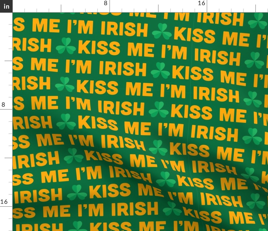 SAINT PATRICKS DAY Kiss Me Im Irish, Saint Patricks Day, Green and Gold, Shamrock, Four Leaf Clover