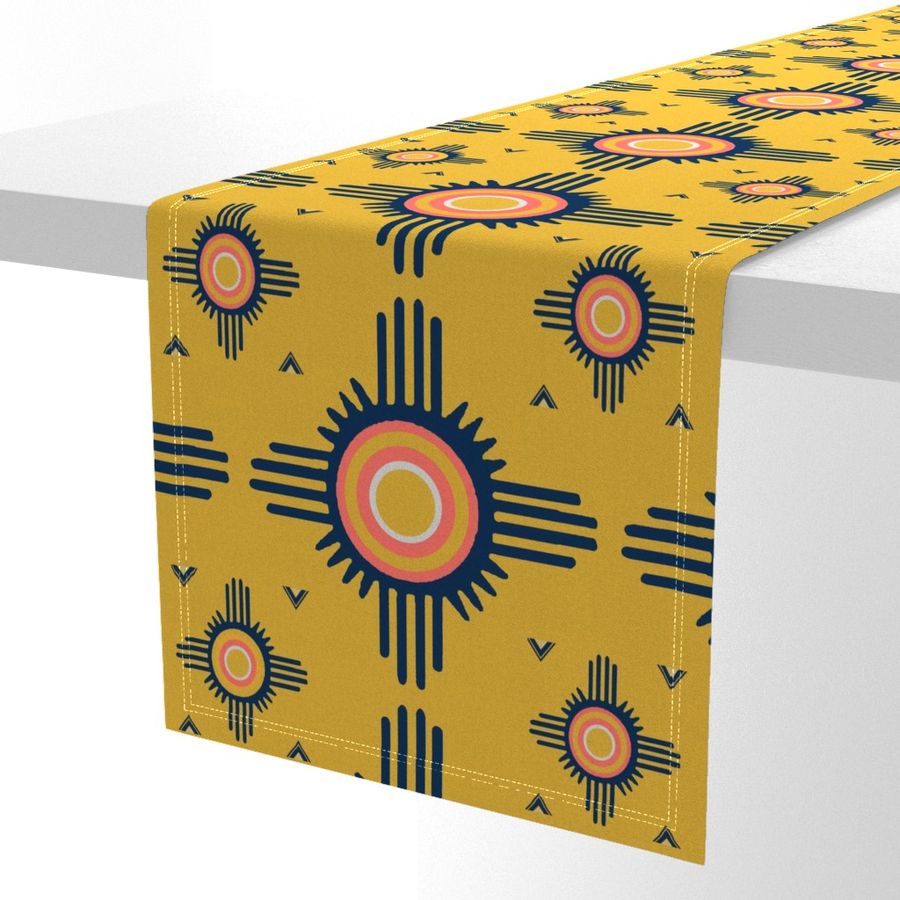 HOME_GOOD_TABLE_RUNNER