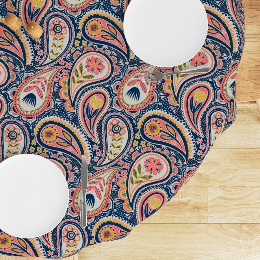 HOME_GOOD_ROUND_TABLE_CLOTH