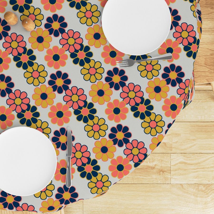 HOME_GOOD_ROUND_TABLE_CLOTH