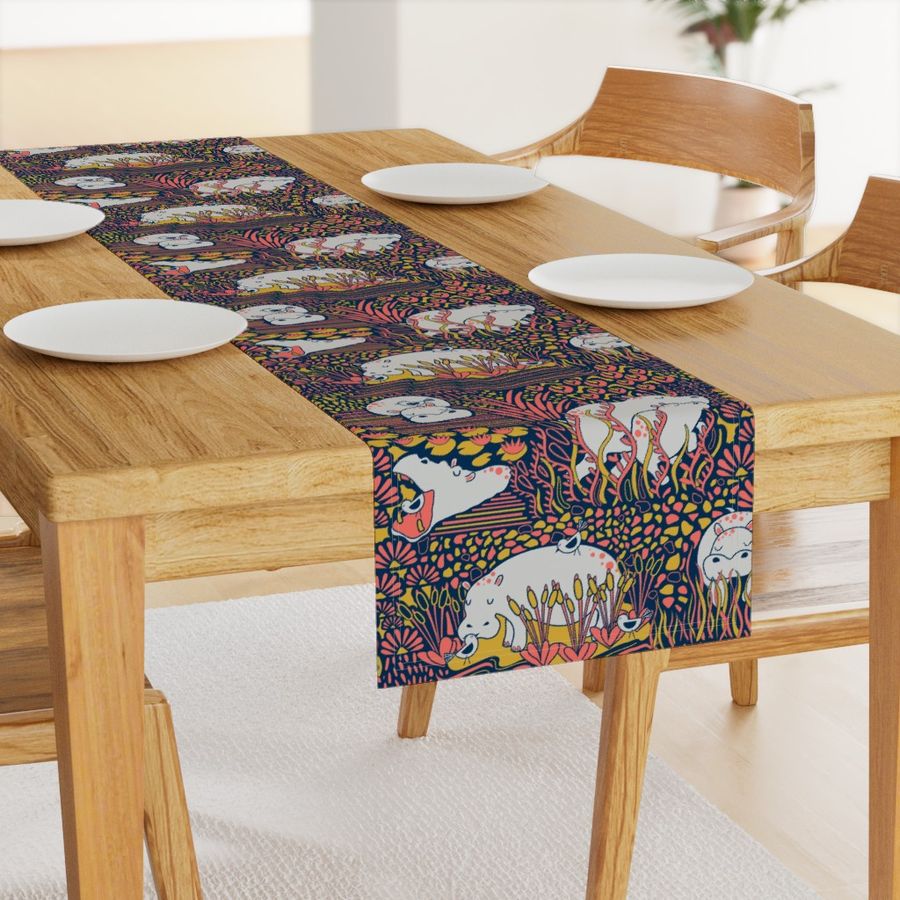 HOME_GOOD_TABLE_RUNNER