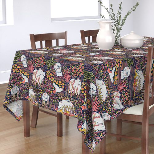 HOME_GOOD_RECTANGULAR_TABLE_CLOTH