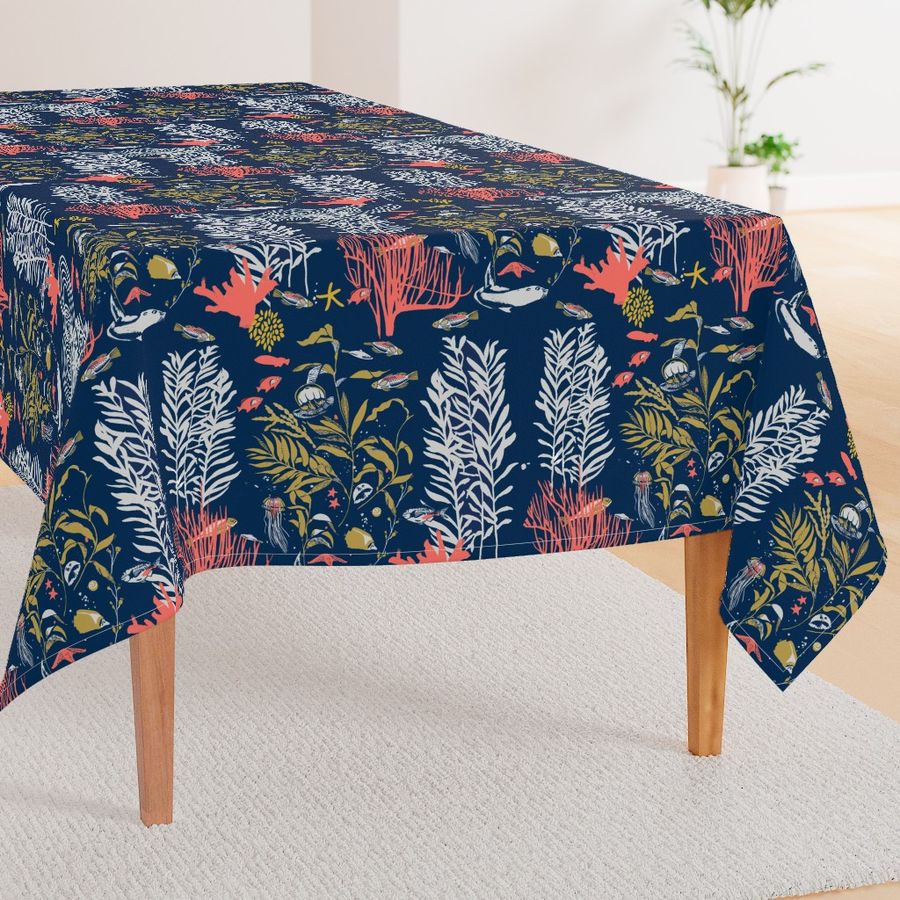 HOME_GOOD_RECTANGULAR_TABLE_CLOTH