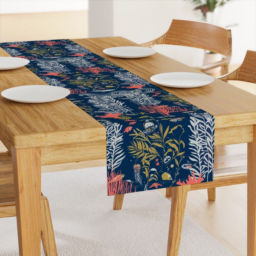 HOME_GOOD_TABLE_RUNNER