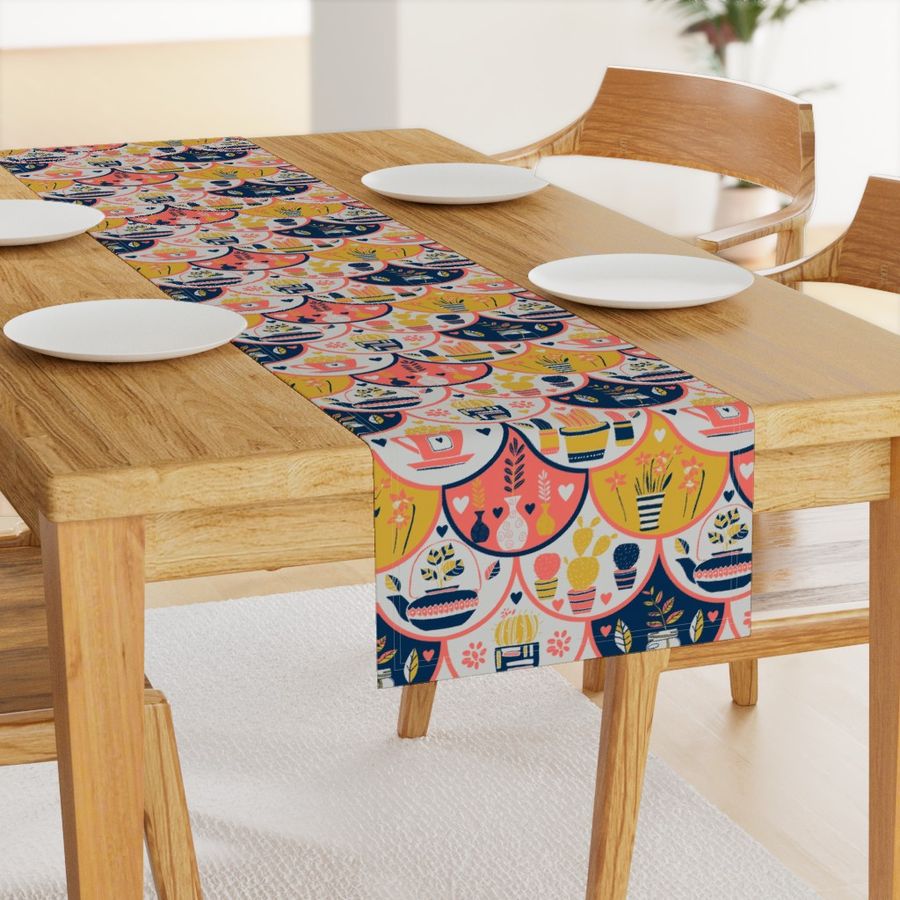 HOME_GOOD_TABLE_RUNNER