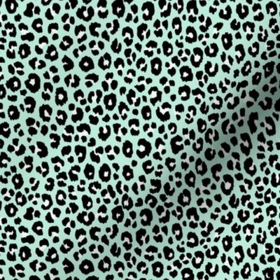 Mint Leopard - small