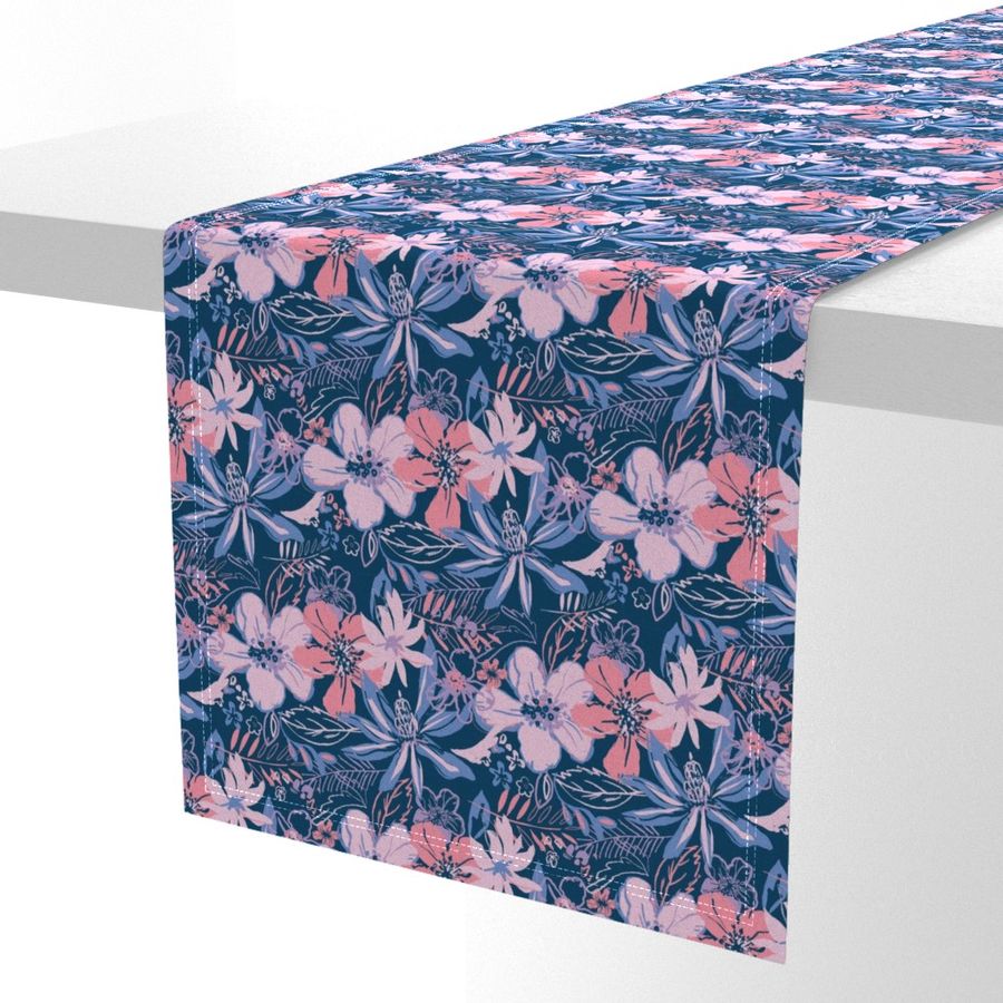 HOME_GOOD_TABLE_RUNNER