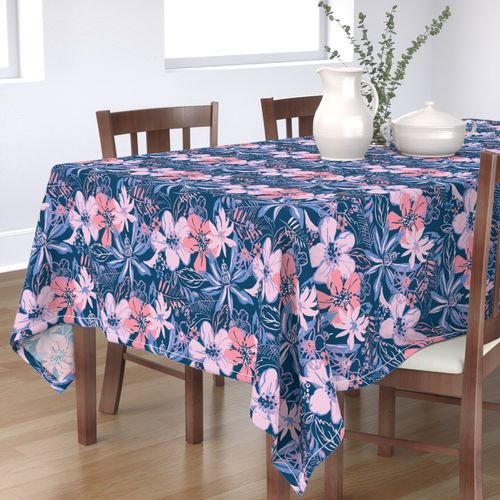 HOME_GOOD_RECTANGULAR_TABLE_CLOTH